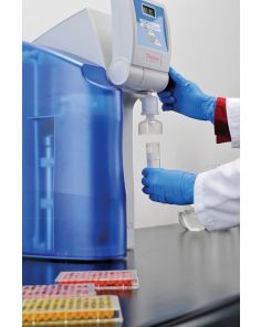 Thermo Scientific 50129885 Thermo Scientific Barnstead Smart2Pure UV 6L/hr Systems include a RO/pretreatment cartridge an ultrapure polisher cartridge sterile 0.2 µM filter 6L internal tank vent filter for tank pressure regulator and UV lamp 120-240V 50/6