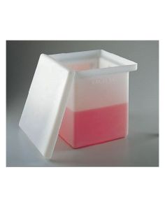 Nalgene Heavy-Duty Rectangular LLDPE Tank with Covers