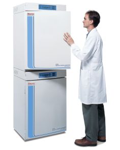 Thermo Scientific 3130 LAB.INCUBATOR T/C O2