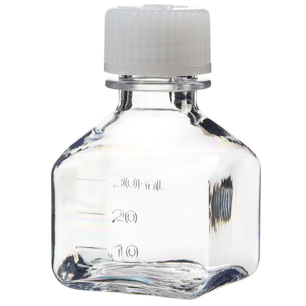 Nalgene™ Square PETG Media Bottles with Closure: Nonsterile, Shrink-Wrapped Trays