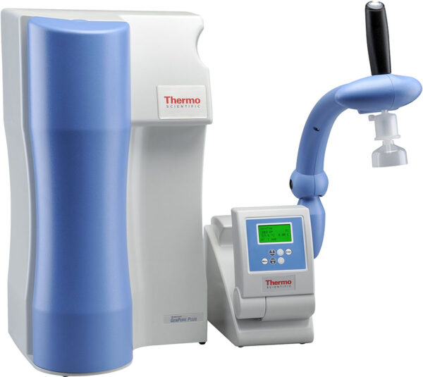 Thermo Scientific Barnstead GenPure UV/UF with Wall Mount c-CAD Plus