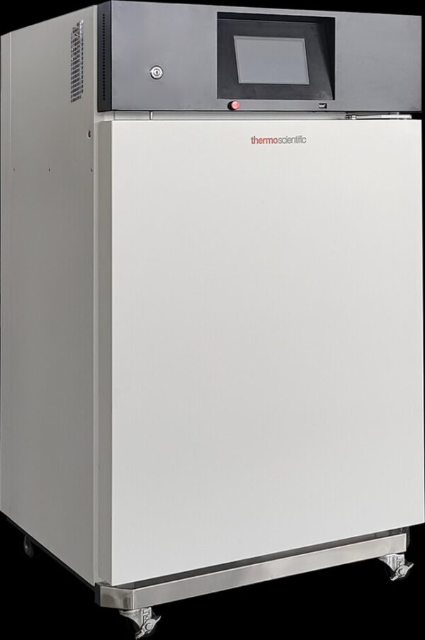 Refrigerated Incubator