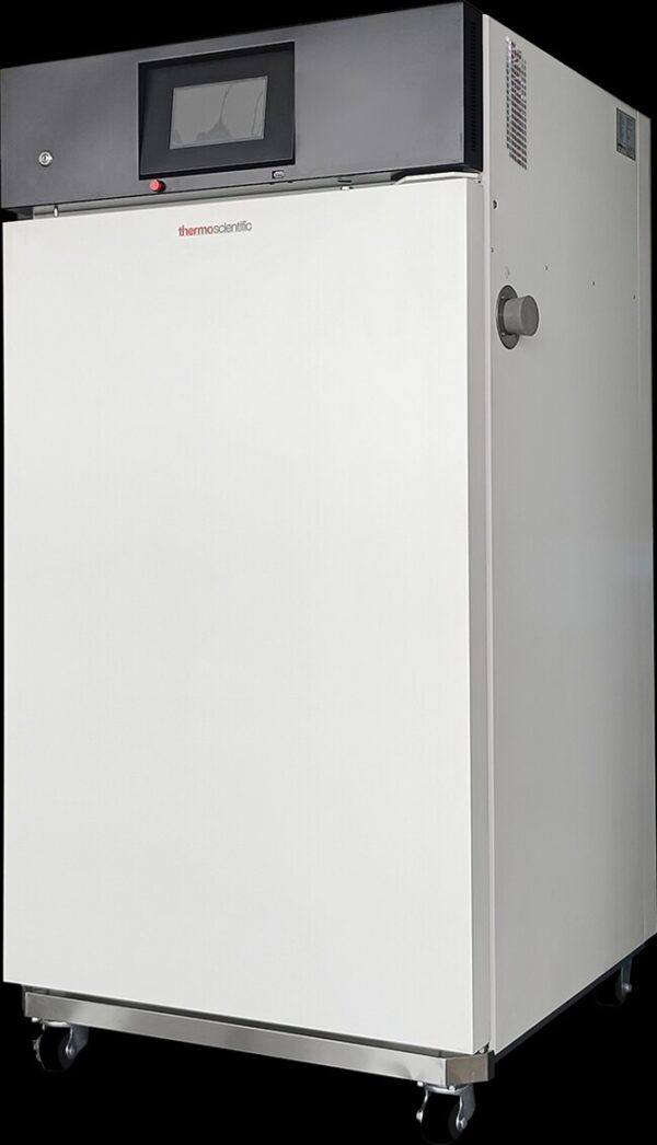 Refrigerated Incubator